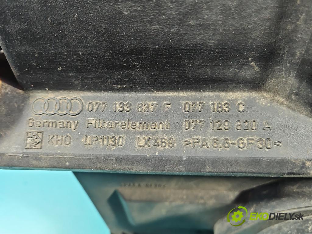Audi A8 D2 1994-2002 4.2 V8 299KM automatic 220 kW 4172 cm3 4- obal filtra vzduchu 077133837F (Obal vzduchového filtra)