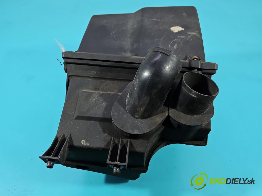 Audi A8 D2 1994-2002 4.2 V8 299KM automatic 220 kW 4172 cm3 4- obal filtra vzduchu 077133837F (Obal vzduchového filtra)