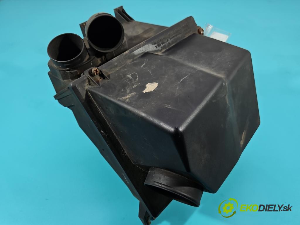 Audi A8 D2 1994-2002 4.2 V8 299KM automatic 220 kW 4172 cm3 4- obal filtra vzduchu 077133837F (Obal vzduchového filtra)