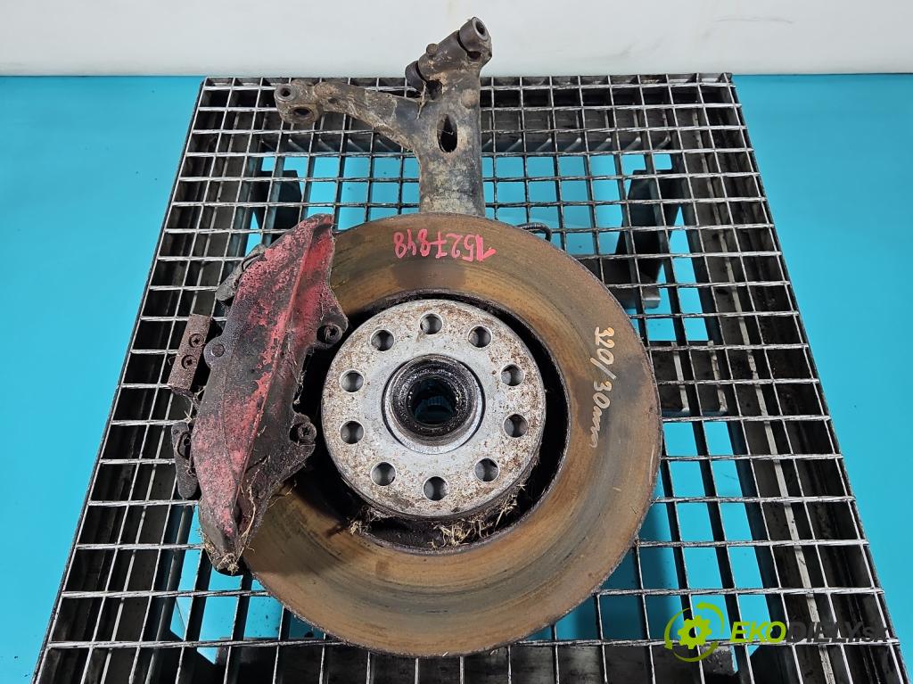 Audi A8 D2 1994-2002 4.2 V8 299KM automatic 220 kW 4172 cm3 4- náboj pravé  (Náboj kola)