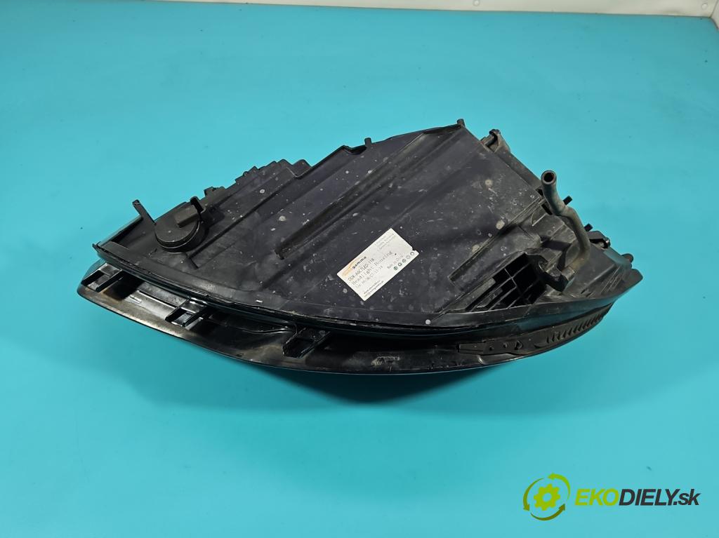 Audi A6 C7 2011-2018 3.0 TDI 204 hp automatic 150 kW 2967 cm3 5- světlo pravý  (Pravé přední světlo)