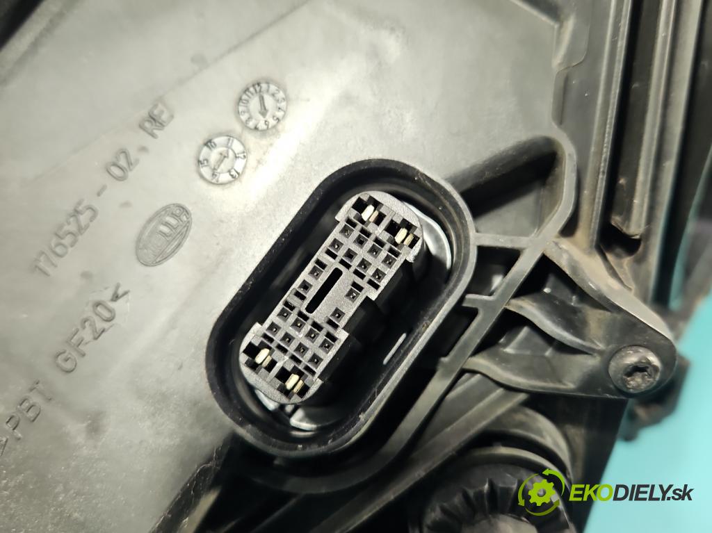 Audi A6 C7 2011-2018 3.0 TDI 204 hp automatic 150 kW 2967 cm3 5- světlo pravý  (Pravé přední světlo)