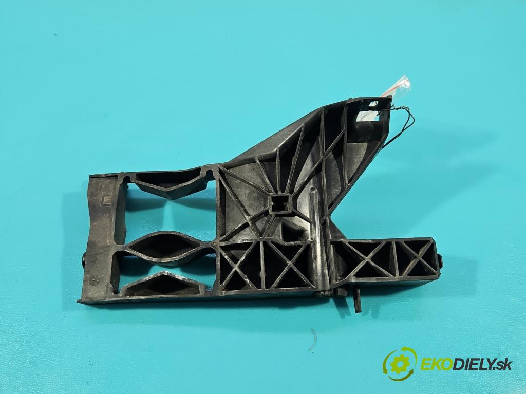 Audi A6 C7 2011-2018 3.0 TDI 204 hp automatic 150 kW 2967 cm3 5- Boty: nárazníku přední levý 4G0805607