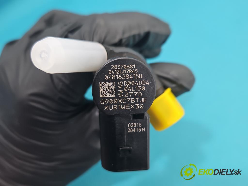 Skoda Octavia III 2013- 1.6 TDI 110 HP manual 81 kW 1598 cm3 5- vstrek 28370681 (Vstrekovač paliva)