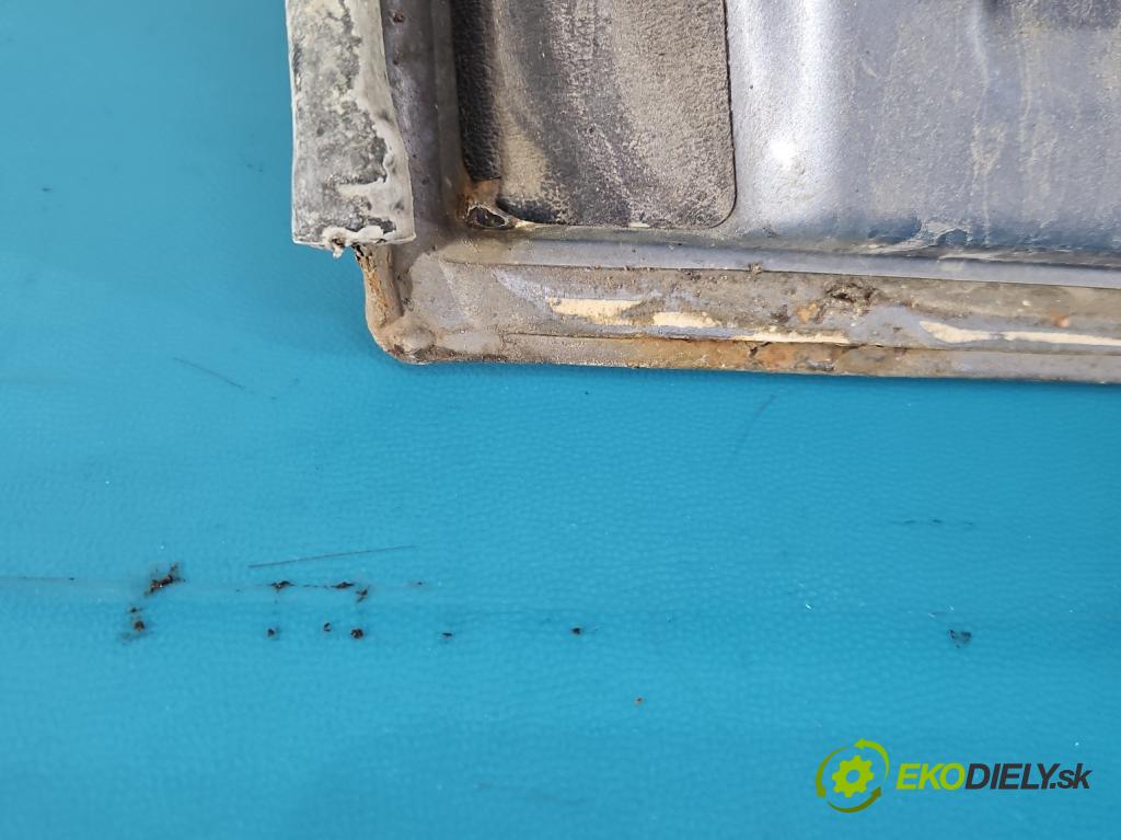 Opel Zafira A 1999-2005 2.0 dti 101 HP manual 74 kW 1995 cm3 5- dvere zadné ľavé  (Kľučka dverí ostatné)