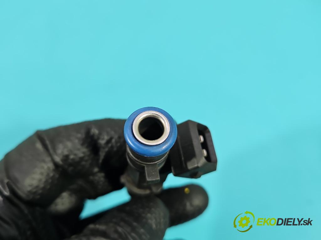 Opel Astra IV 2009-2015 1.4 16V 101 HP manual 74 kW 1398 cm3 5- vstrek 0280158181 (Vstrekovač paliva)