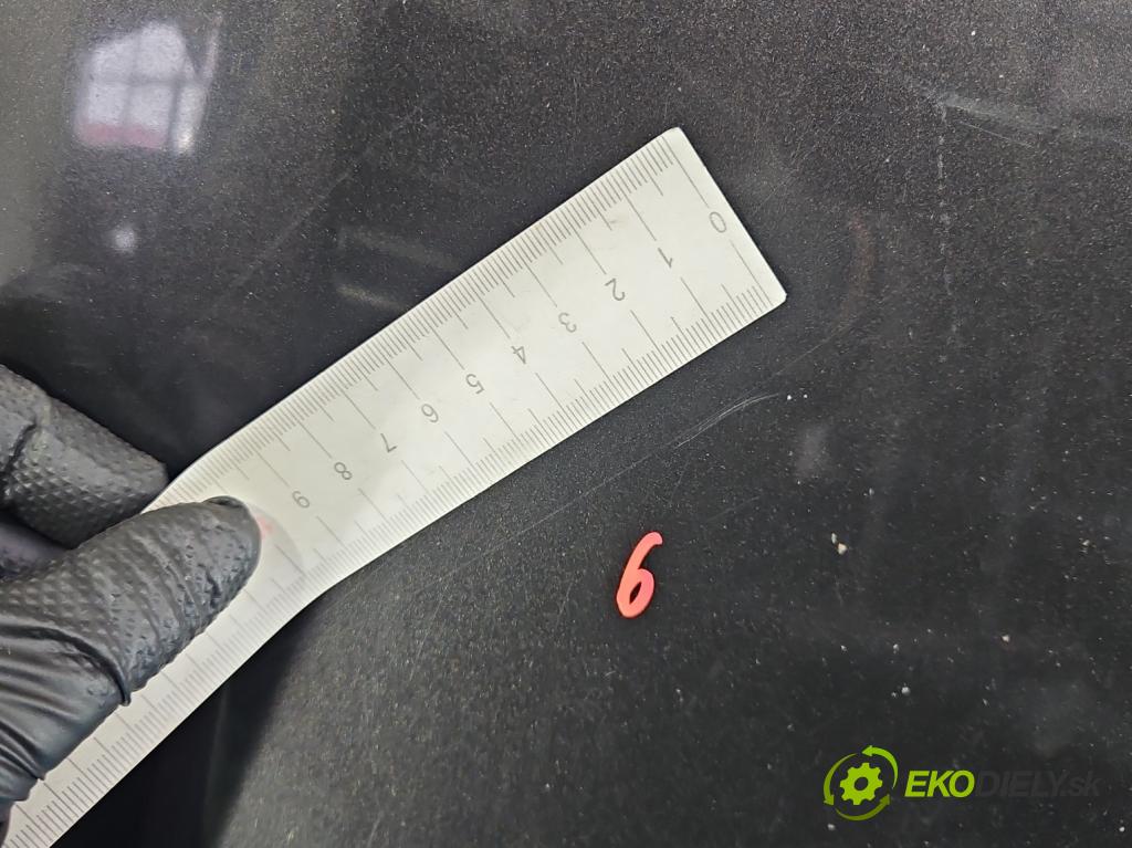 Vw Passat B6 2005-2010 1.9 TDI 105 hp manual 77 kW 1896 cm3 4- kapota přední