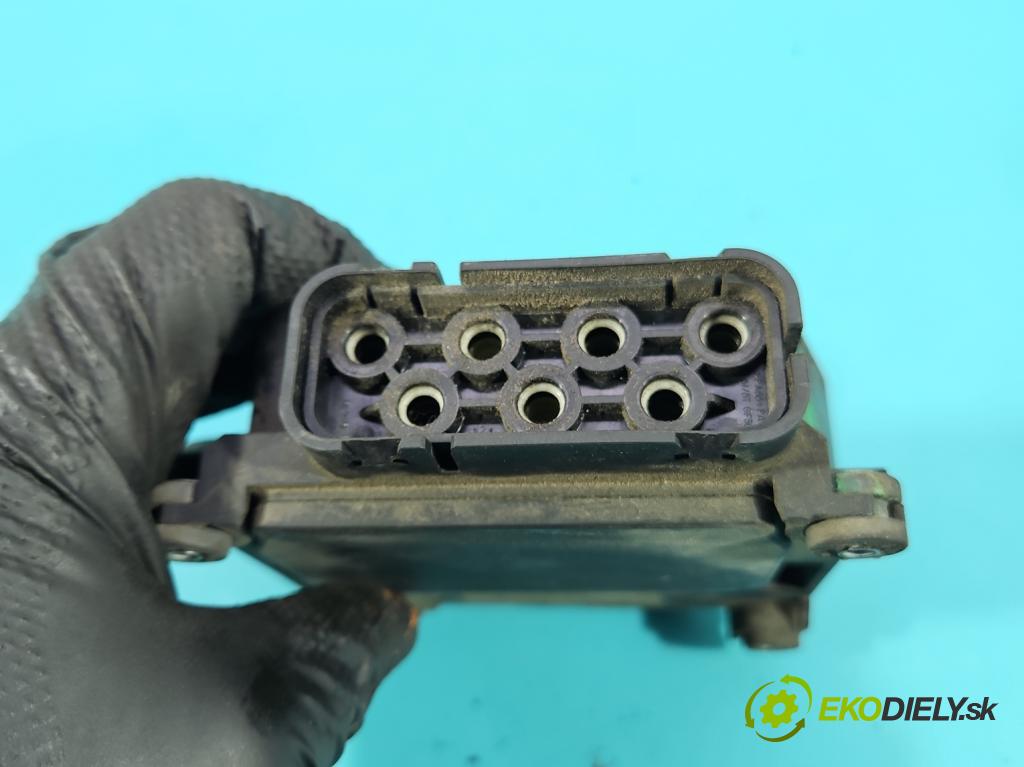 Vw Passat B6 2005-2010 1.9 TDI 105 HP manual 77 kW 1896 cm3 4- ventil magnetické: 3C0906625 (Ventil ostatné)