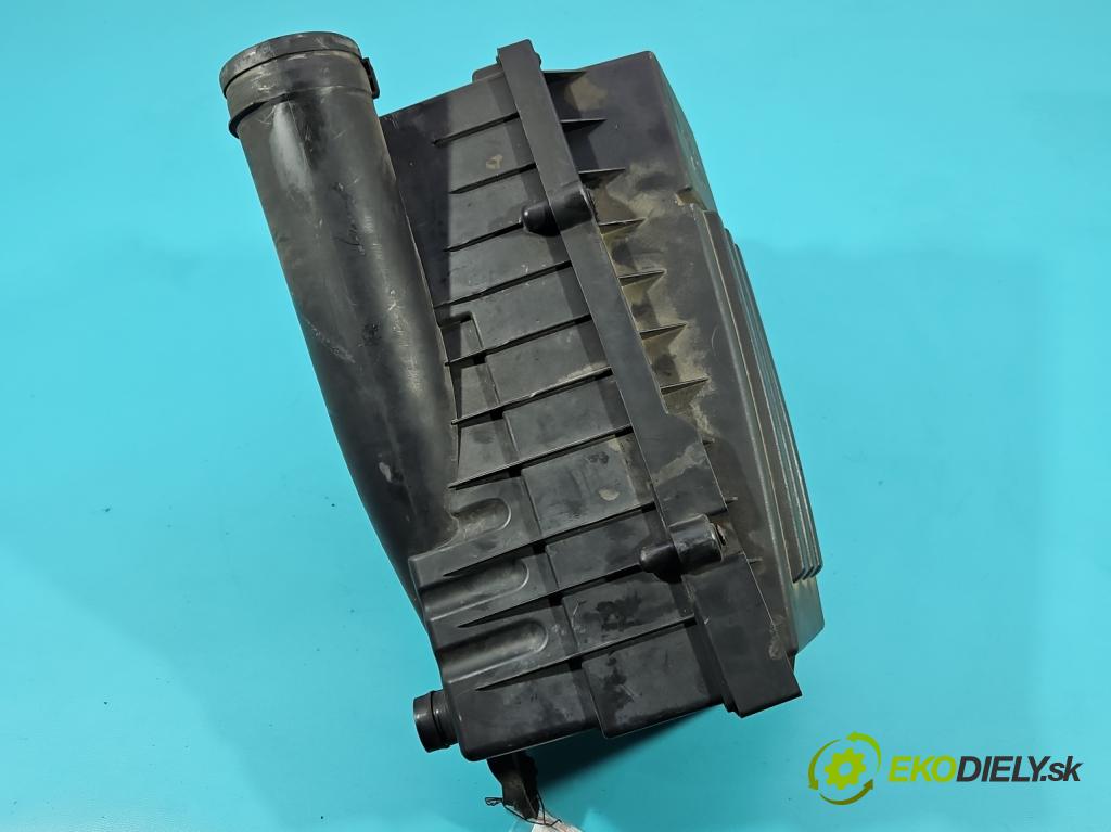 Vw Passat B6 2005-2010 1.9 TDI 105 HP manual 77 kW 1896 cm3 4- obal filtra vzduchu 3C0129607 (Obal vzduchového filtra)