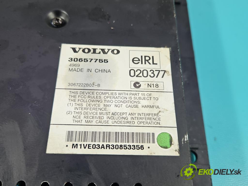 Volvo XC90 I 2002-2014 2.9 T6 272 HP automatic 200 kW 2922 cm3 5- Zesilovač: 30657755 (Zosilňovač)