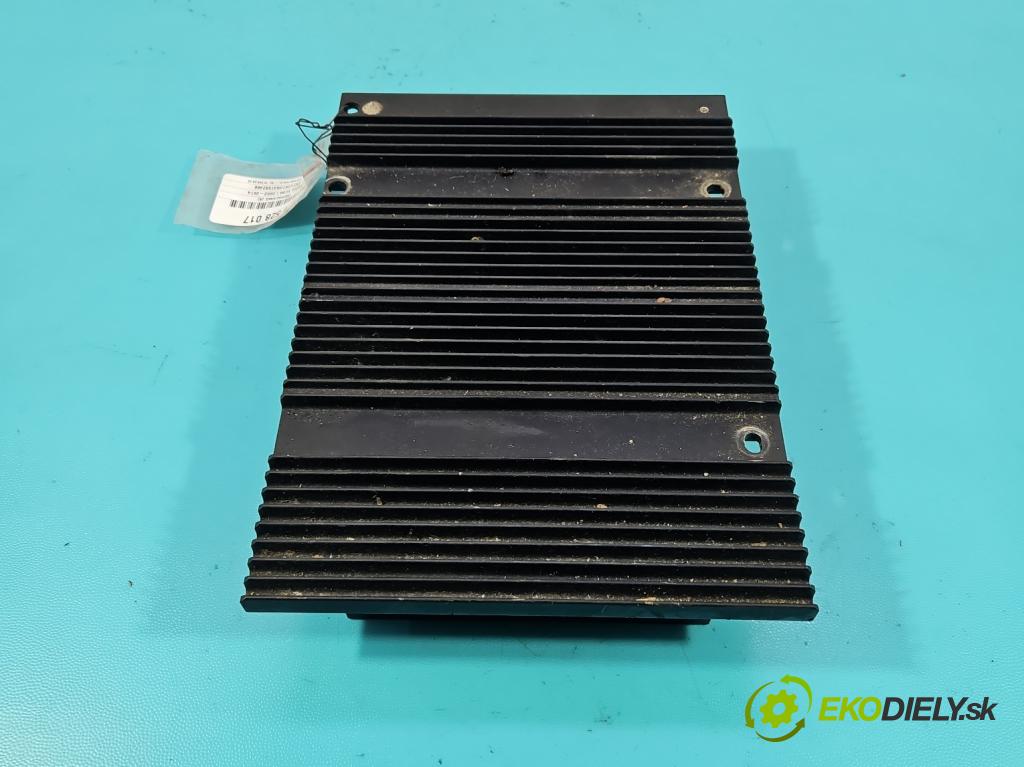 Volvo XC90 I 2002-2014 2.9 T6 272 HP automatic 200 kW 2922 cm3 5- Zesilovač: 30657755 (Zosilňovač)