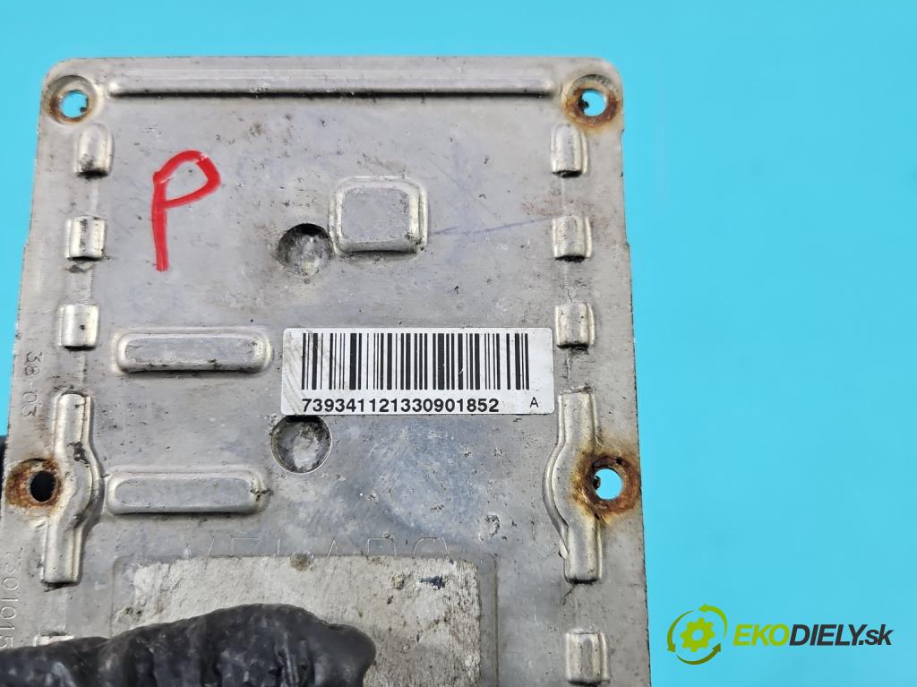 Volvo XC90 I 2002-2014 2.9 T6 272 HP automatic 200 kW 2922 cm3 5- střídač: xenon 73160087J (Riadiaca jednotka xenónu)