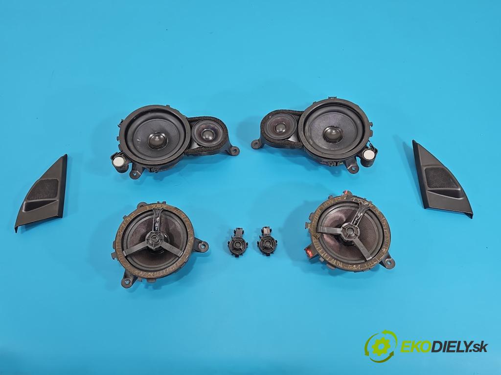 Volvo XC90 I 2002-2014 2.9 T6 272 HP automatic 200 kW 2922 cm3 5- reproduktory komplet 30657757