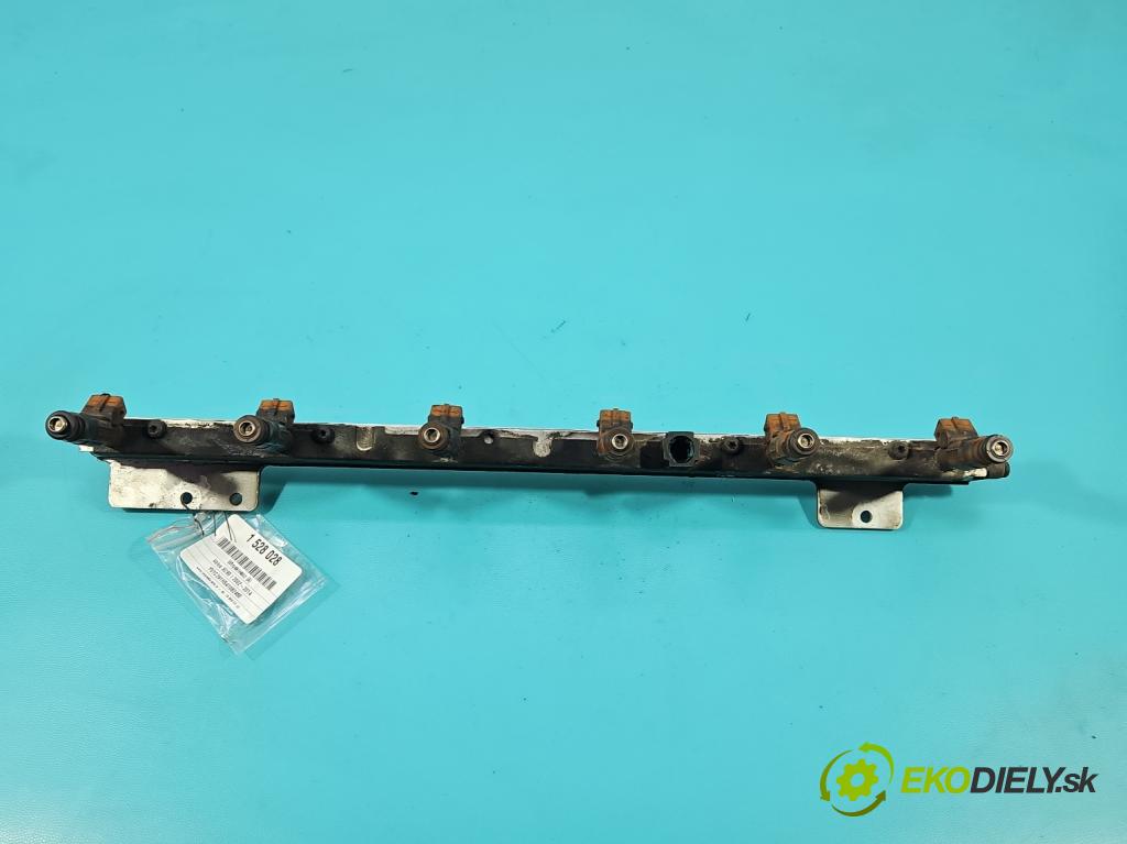 Volvo XC90 I 2002-2014 2.9 T6 272 HP automatic 200 kW 2922 cm3 5- vstrek 0280155831 (Vstrekovač paliva)