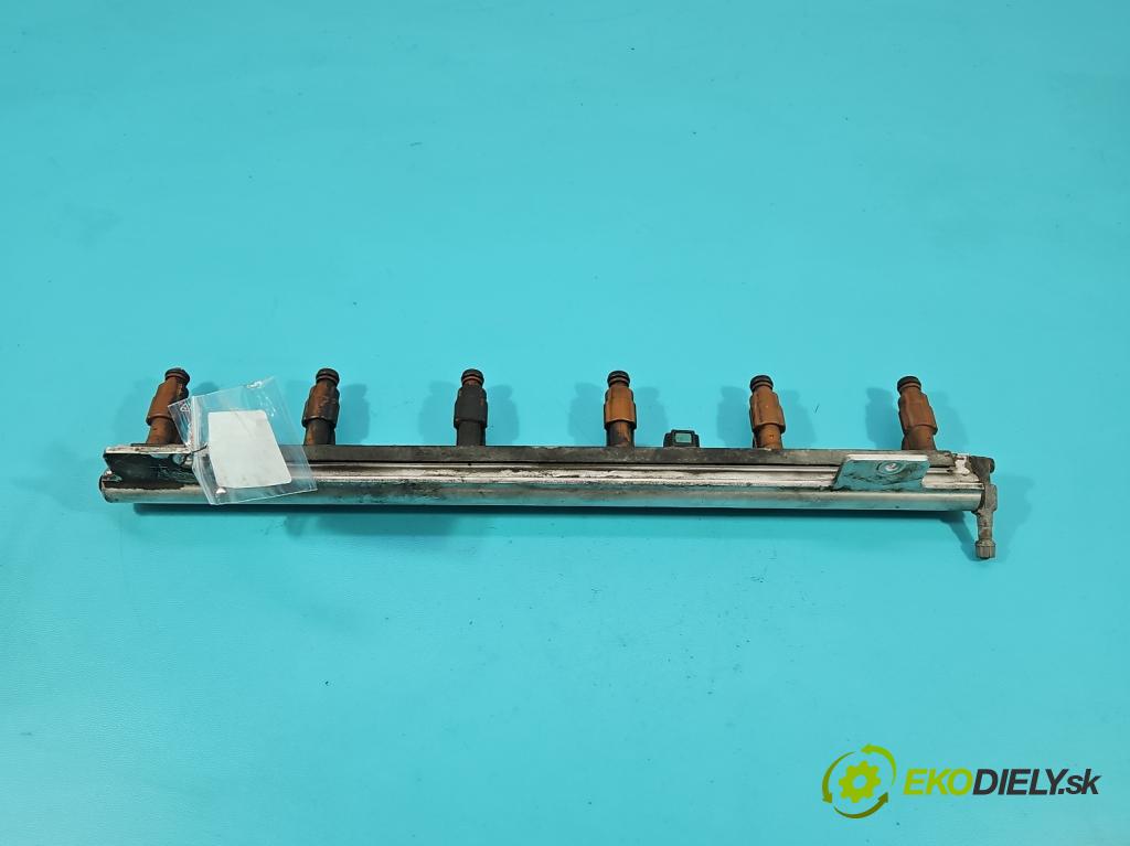 Volvo XC90 I 2002-2014 2.9 T6 272 HP automatic 200 kW 2922 cm3 5- vstrek 0280155831 (Vstrekovač paliva)