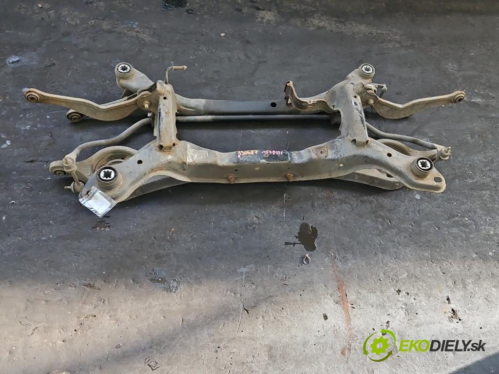 Volvo S60 II 2010-2018 2.0 D4 181KM automatic 133 kW 1969 cm3 4- zadna výstuha  (Výstuha zadná)