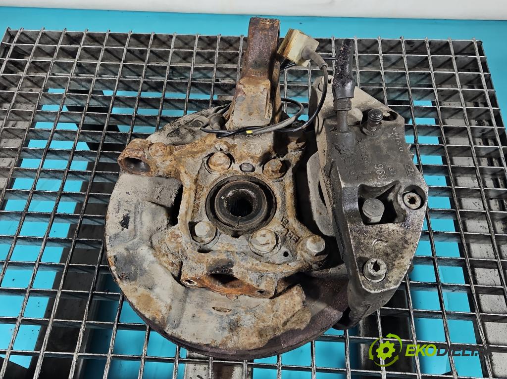 Volvo XC90 I 2002-2014 2.9 T6 272 HP automatic 200 kW 2922 cm3 5- náboj ľavé (Náboj kolesa)