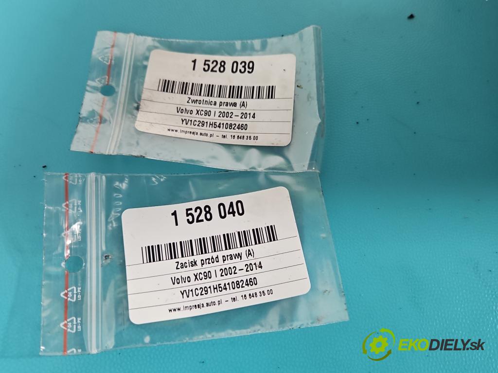 Volvo XC90 I 2002-2014 2.9 T6 272 HP automatic 200 kW 2922 cm3 5- náboj pravé  (Náboj kolesa)