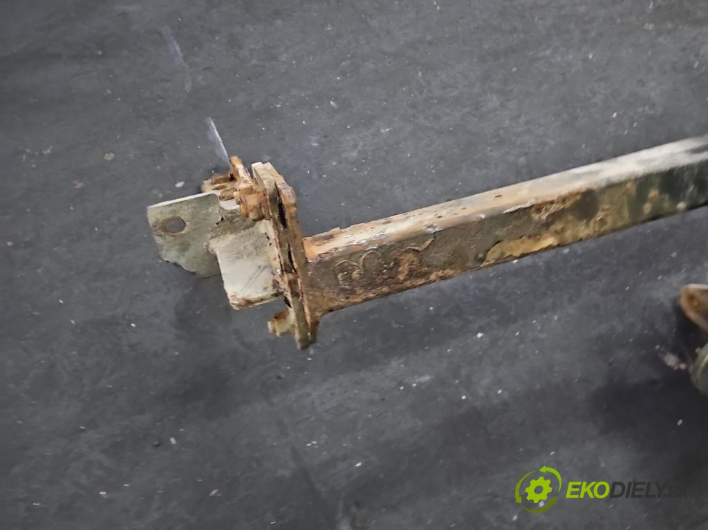 Honda Fr-v 2.2 i-CTDi 140 hp manual 103 kW 2204 cm3 5- oko tažné  (Tažné zařízení)