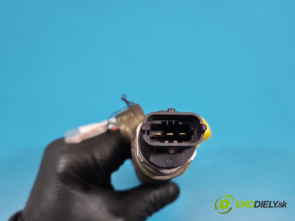 Honda Fr-v 2.2 i-CTDi 140 HP manual 103 kW 2204 cm3 5- lišta vstrekovacia 0445214051 (Vstrekovacia lišta)