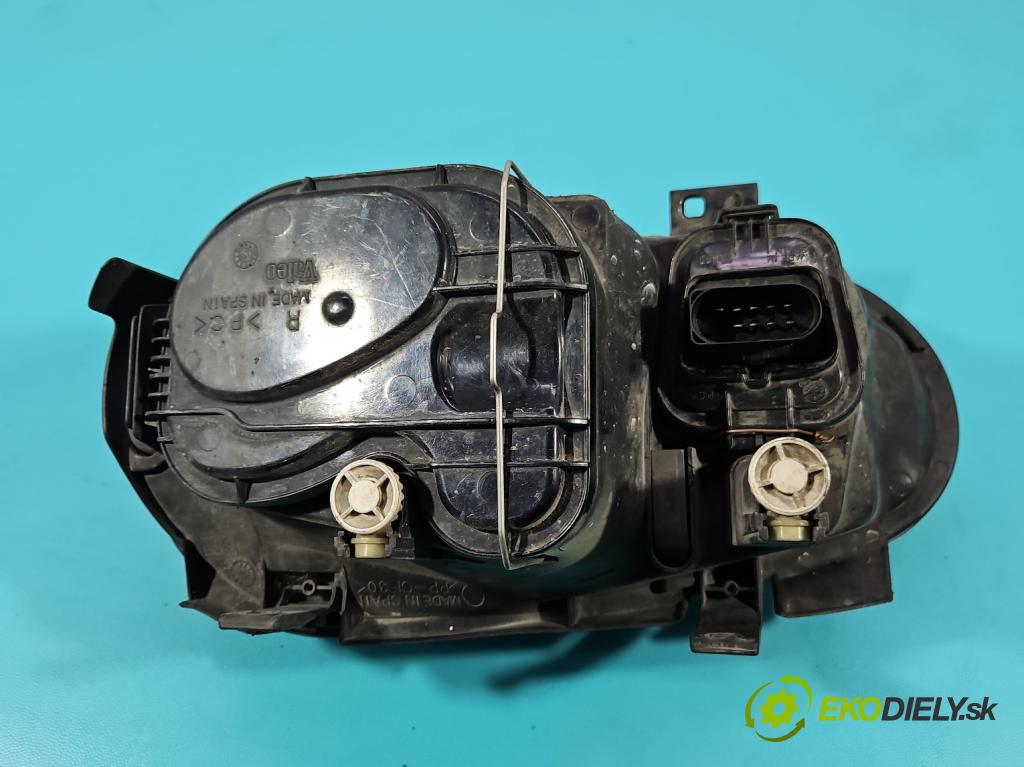 Vw Golf IV 1997-2003 1.9 TDI 110 HP manual 81 kW 1896 cm3 5- Reflektor: pravý 1J1941016B (Svetlo predné pravé)