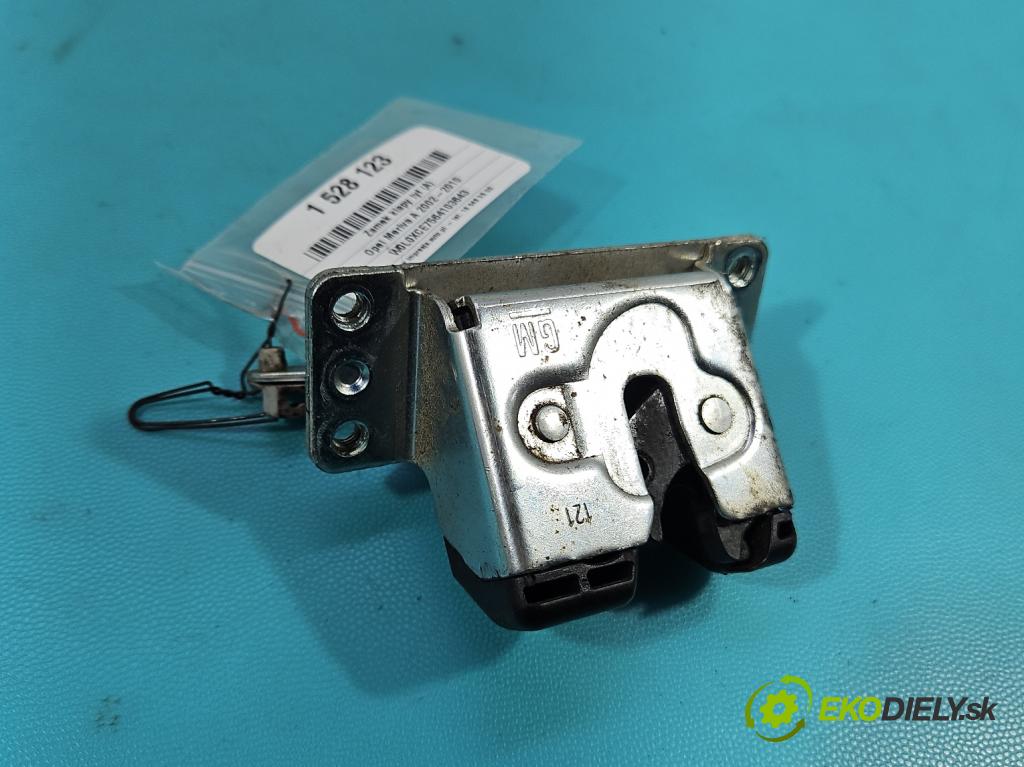 Opel Meriva A 2002-2010 1.6 16v 101 hp manual 74 kW 1598 cm3 5- zámek kufrových dveří zadní