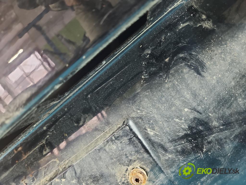 Volvo XC90 I 2002-2014 2.9 T6 272 hp automatic 200 kW 2922 cm3 5- zadní kufrové dveře  (Zadní kapota (kufr))