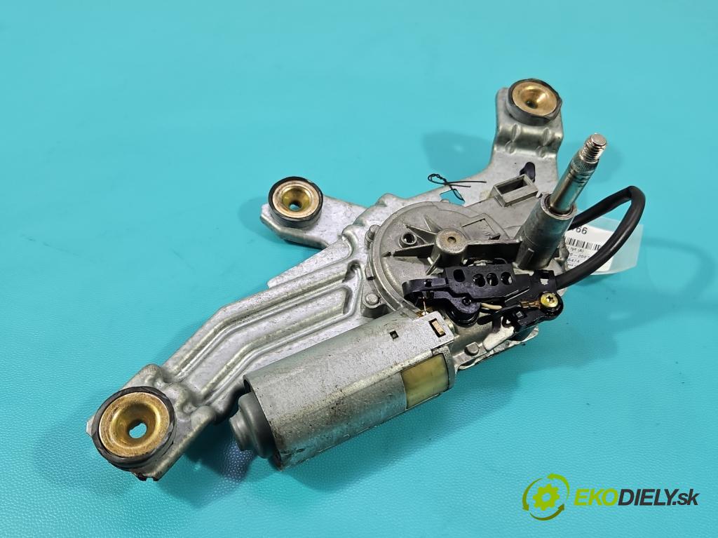 Ford Mondeo Mk3 2000-2007 2.0 tddi 116 HP manual 85 kW 1998 cm3 5- motor stieračov zadné 0390201567