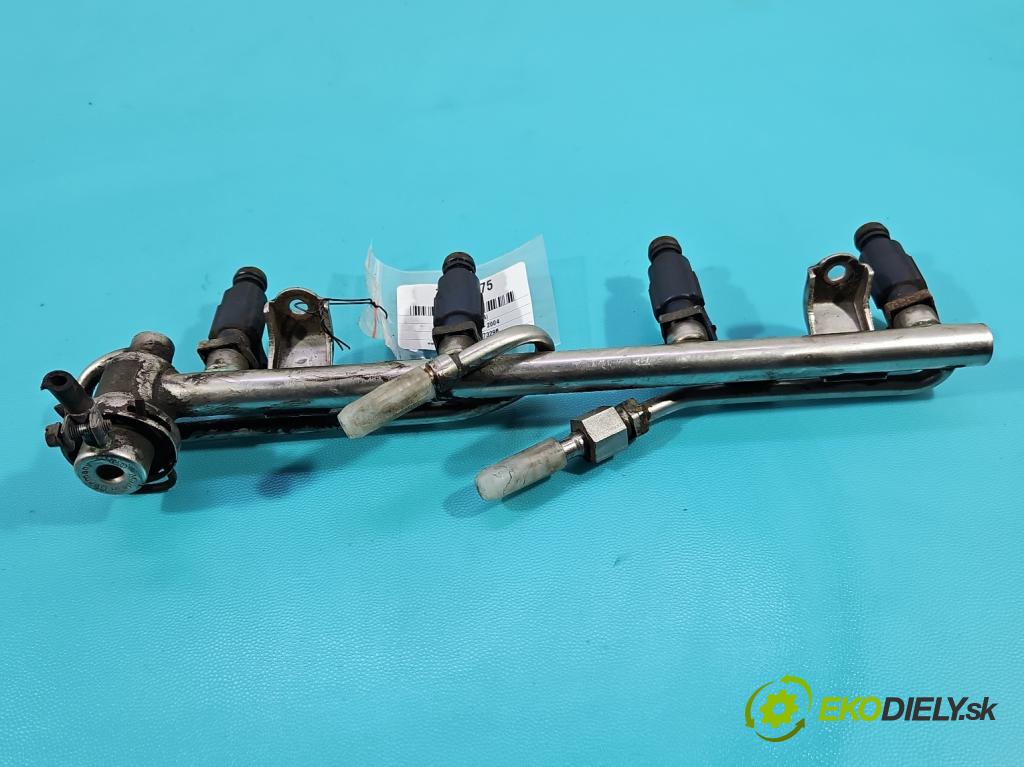 Audi A6 C5 1997-2004 1.8 T 150 HP manual 110 kW 1781 cm3 5- vstrek 0280156065 (Vstrekovač paliva)