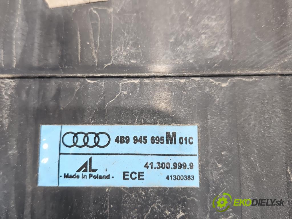 Audi A6 C5 1997-2004 1.8 T 150 hp manual 110 kW 1781 cm3 5- zaslepka: zadní 4B9945695M