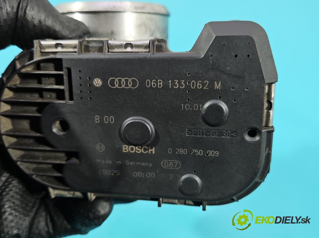Audi A6 C5 1997-2004 1.8 T 150 HP manual 110 kW 1781 cm3 5- klapka 06B133062M (Škrtiaca klapka)