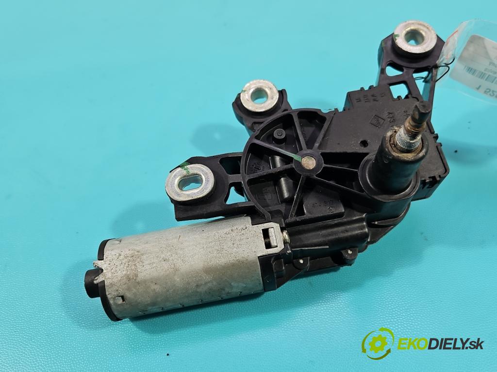 Audi A6 C5 1997-2004 1.8 T 150 HP manual 110 kW 1781 cm3 5- motor stieračov zadné 404430B