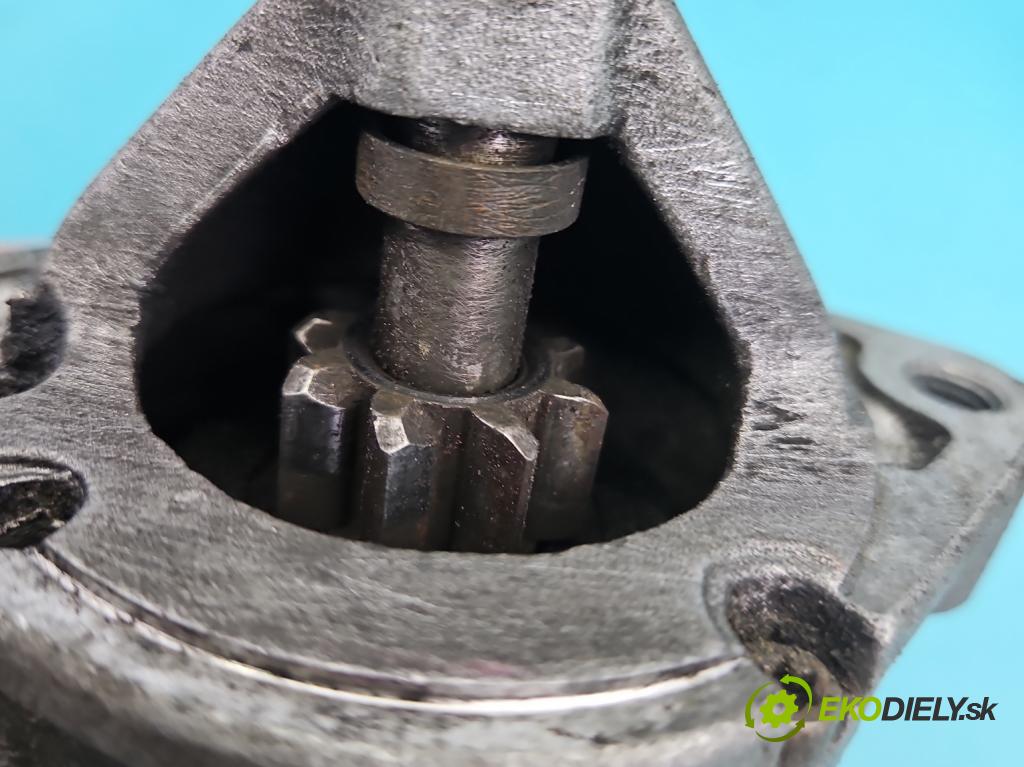 Mitsubishi Space star 1.3 16V 86 HP manual 63 kW 1299 cm3 5- štartér  (Štartér)