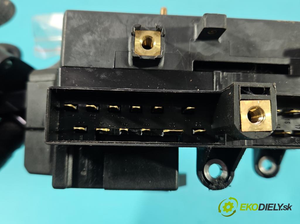 Mercedes Sprinter I 1995-2006 2.7 CDI 156 HP automatic 115 kW 2685 cm3 5- prepínač komplex:  (Prepínacie páčky pod volantom)