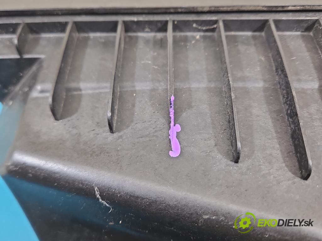 Fiat Freemont 2.0 JTD 170 HP automatic 125 kW 1956 cm3 5- obal filtra vzduchu 04627071AD (Obal vzduchového filtra)