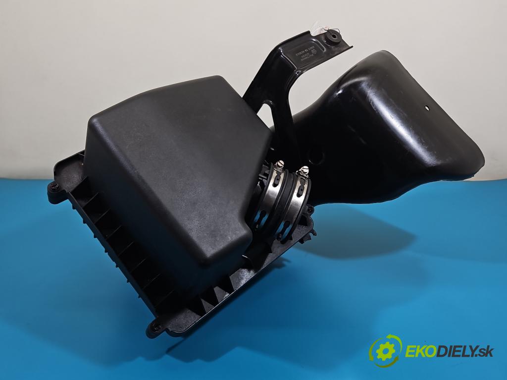 Fiat Freemont 2.0 JTD 170 HP automatic 125 kW 1956 cm3 5- obal filtra vzduchu 04627071AD (Obal vzduchového filtra)