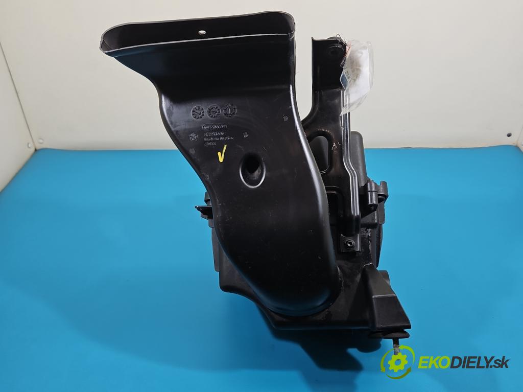 Fiat Freemont 2.0 JTD 170 HP automatic 125 kW 1956 cm3 5- obal filtra vzduchu 04627071AD (Obal vzduchového filtra)