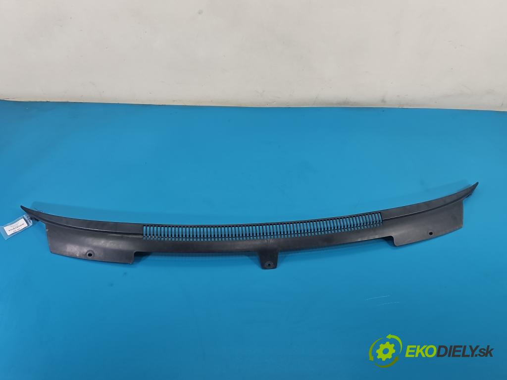 Fiat Freemont 2.0 JTD 170 HP automatic 125 kW 1956 cm3 5- torpédo 05178502AFA (Torpédo (plast pod čelným sklom))