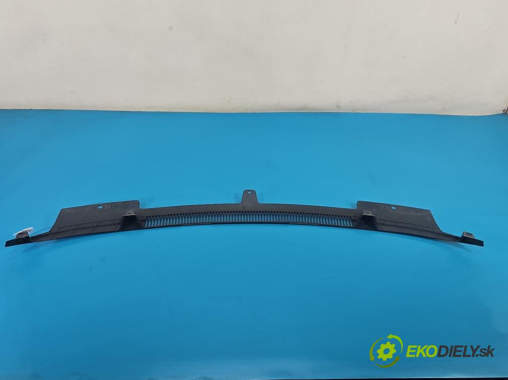 Fiat Freemont 2.0 JTD 170 HP automatic 125 kW 1956 cm3 5- torpédo 05178502AFA (Torpédo (plast pod čelným sklom))