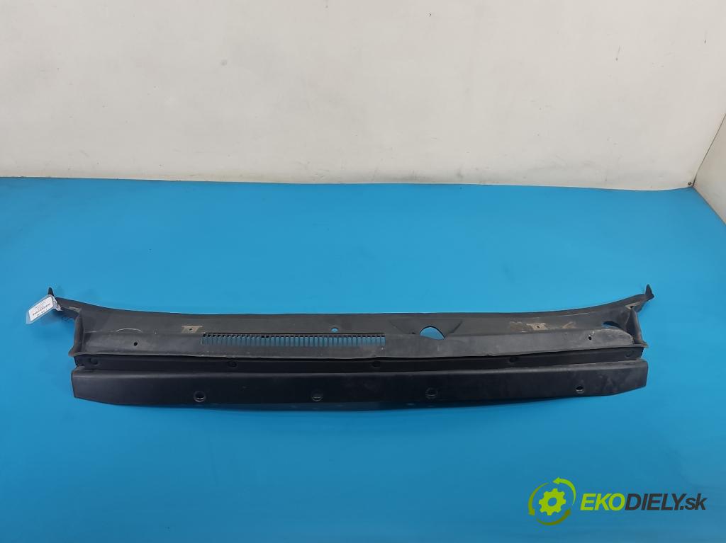 Fiat Freemont 2.0 JTD 170 HP automatic 125 kW 1956 cm3 5- torpédo 05116266AG (Torpédo (plast pod čelným sklom))