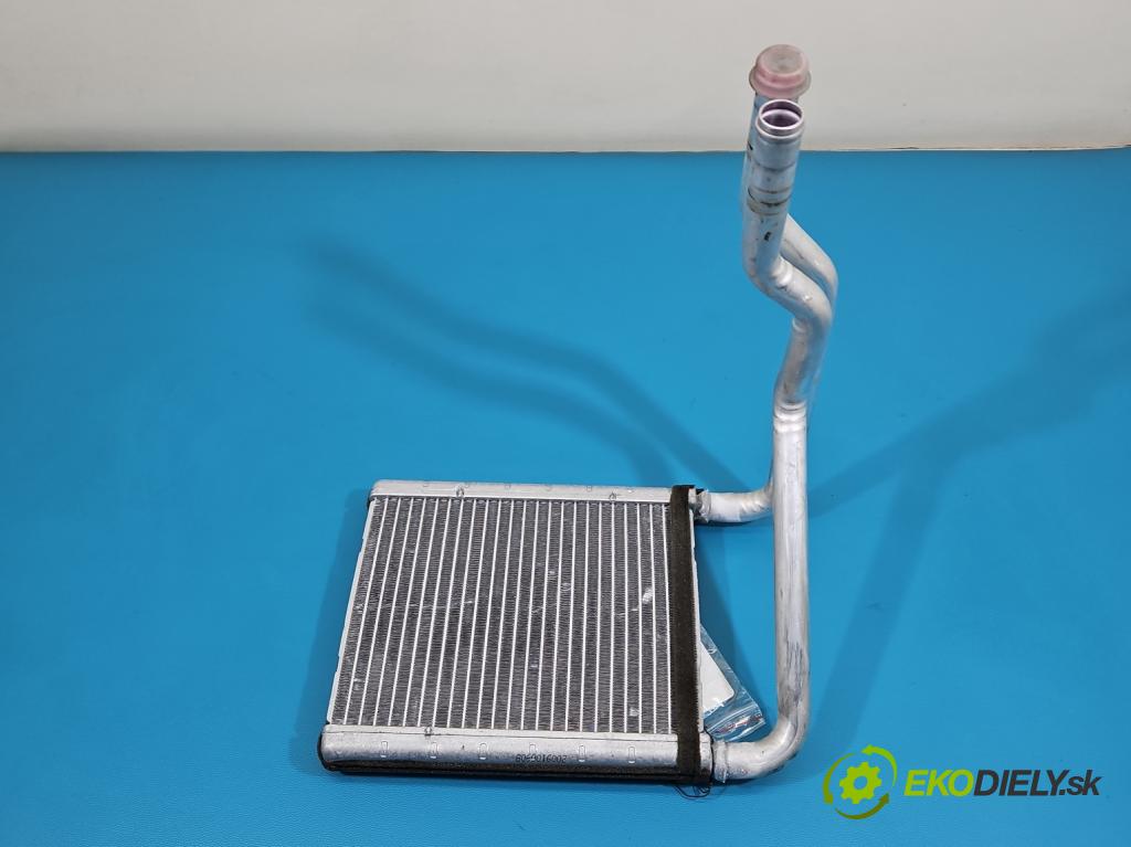 Kia Rio IV 2016-2023 1.2 16V 84KM manual 61.8 kW 1197 cm3 5- radiátor  (Radiátor topení)
