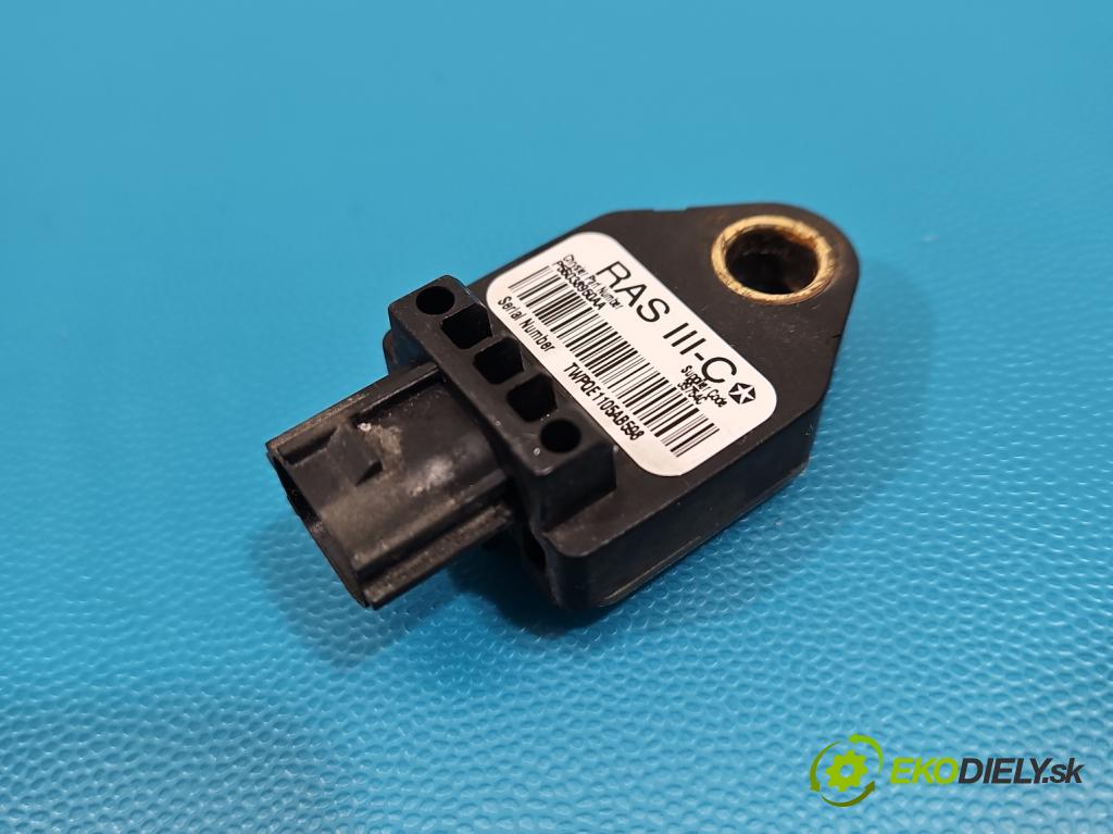 Fiat Freemont 2.0 JTD 170 HP automatic 125 kW 1956 cm3 5- snímač šokovat: P55038950AA (Snímač nárazu)