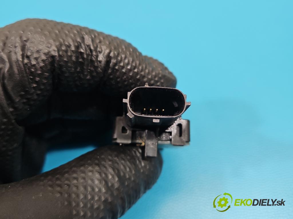 Fiat Freemont 2.0 JTD 170 HP automatic 125 kW 1956 cm3 5- snímač šokovat: P68197519AB (Snímač nárazu)