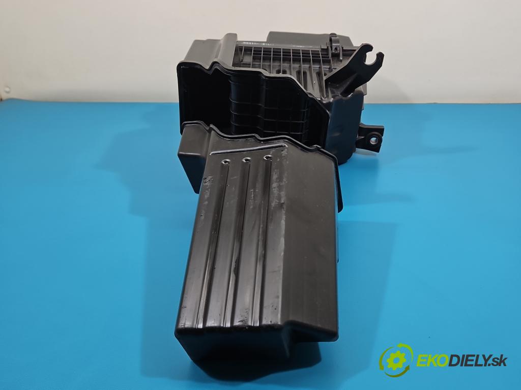 Kia Rio IV 2016-2023 1.2 16V 84KM manual 61.8 kW 1197 cm3 5- obal filtra vzduchu 28191-H8050 (Obal vzduchového filtra)