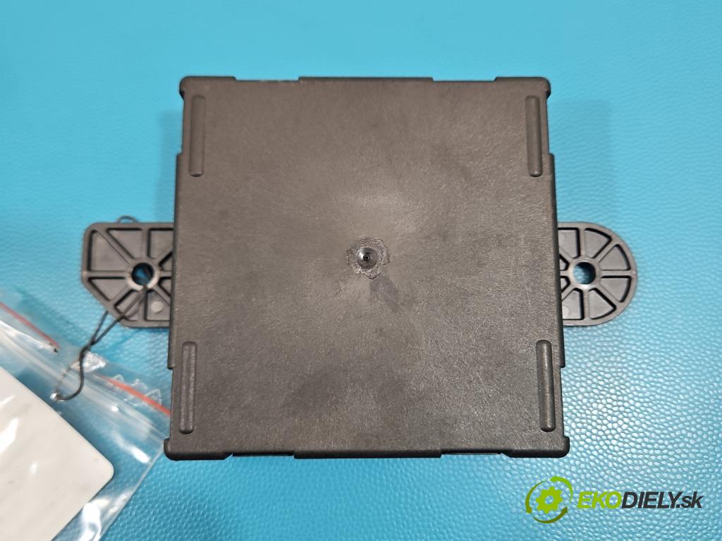 Fiat Freemont 2.0 JTD 939B5000: 170 HP automatic 125 kW 1956 cm3 5- riadiaca jednotka ostatné 68245458AB