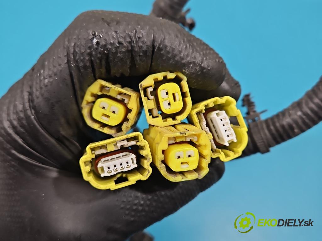 Fiat Freemont 2.0 JTD 170 hp automatic 125 kW 1956 cm3 5- Balíček: nárazníku přední 68206723AB