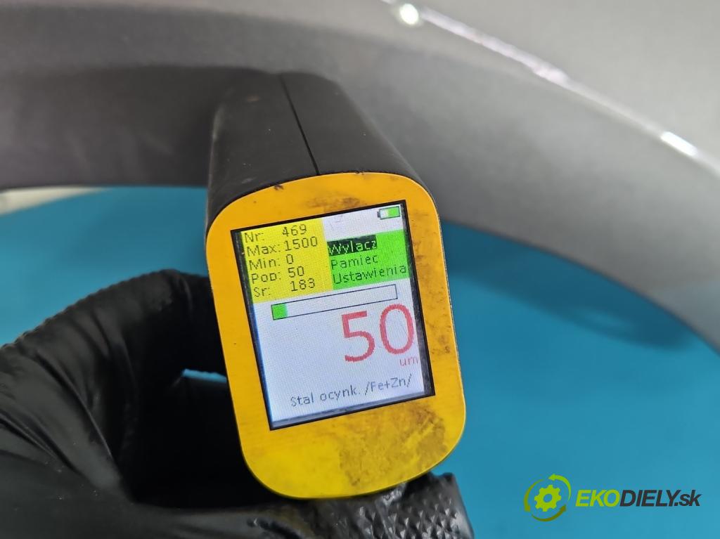 Opel Astra V  2015-2022 1.4 T 125 hp manual 92 kW 1399 cm3 5- blatnik přední pravý  (Klika dveří ostatní)