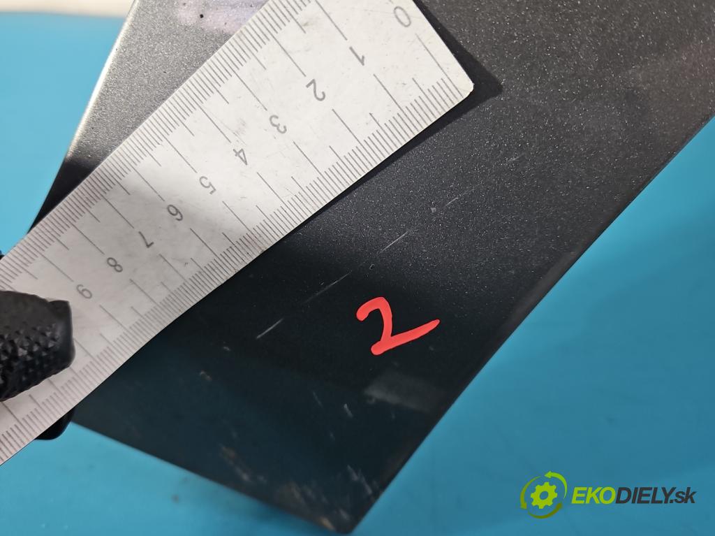 Opel Astra V  2015-2022 1.4 T 125 hp manual 92 kW 1399 cm3 5- blatnik přední pravý  (Klika dveří ostatní)