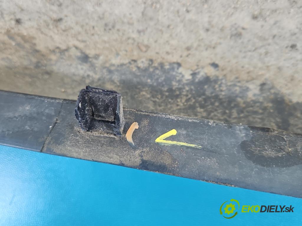 Fiat Freemont 2.0 JTD 170 HP automatic 125 kW 1956 cm3 5- lišta práh: ľavé 05178149AH (Lišta prahová)