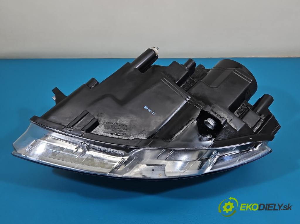 Vw Passat B6 2005-2010 1.9 TDI 105 HP manual 77 kW 1896 cm3 4- Reflektor: pravý  (Svetlo predné pravé)
